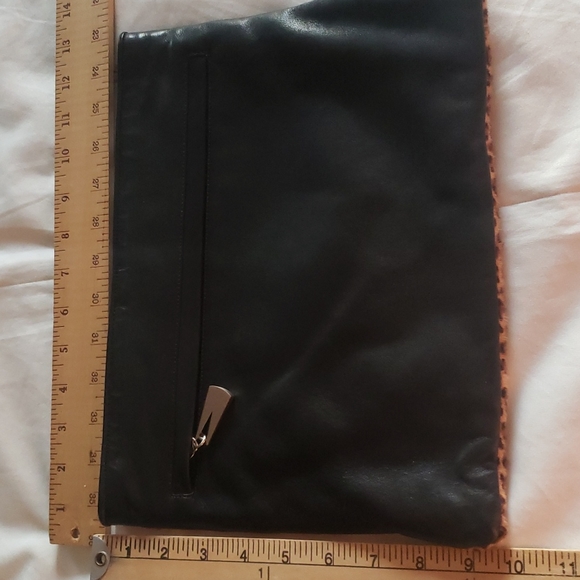 LIZA GANZ CLUCH - Picture 3 of 7